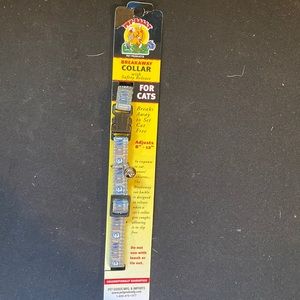 NEW - University of Connecticut Breakaway Cat Collar